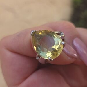 Silver,9,2ct Yellow Beril-Heliodor Gemstone Ring